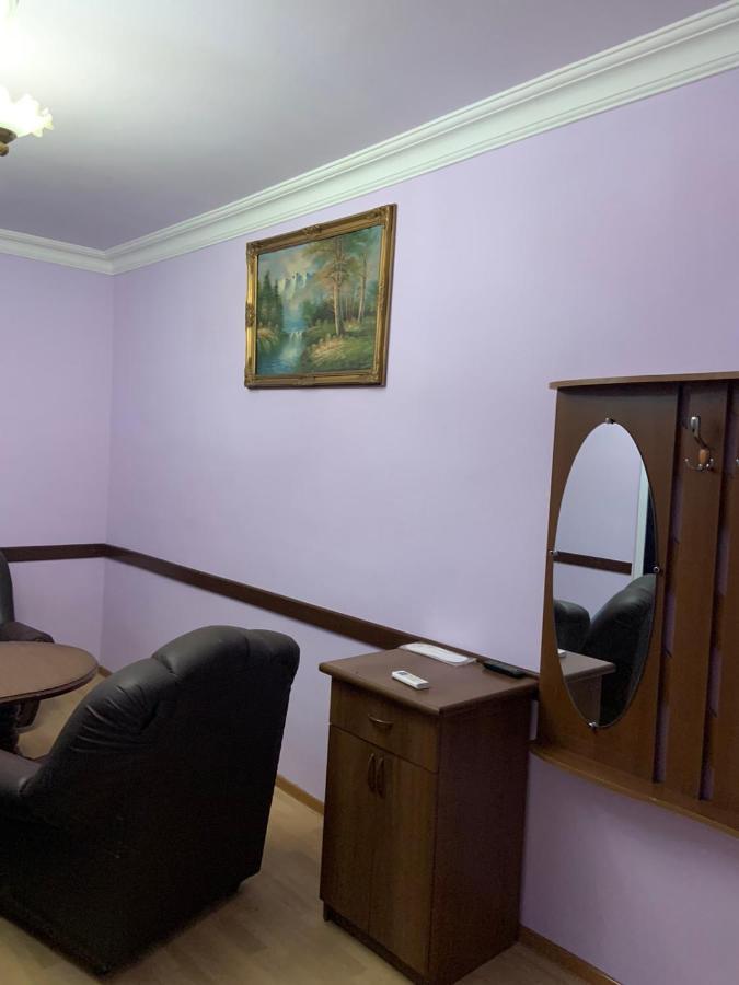 Tnak Hotel Ереван Екстериор снимка